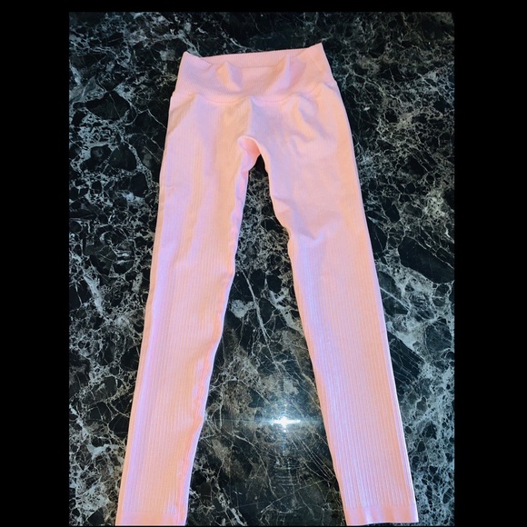 PrettyLittleThing Ribbed Leggings - Picture 1 of 3